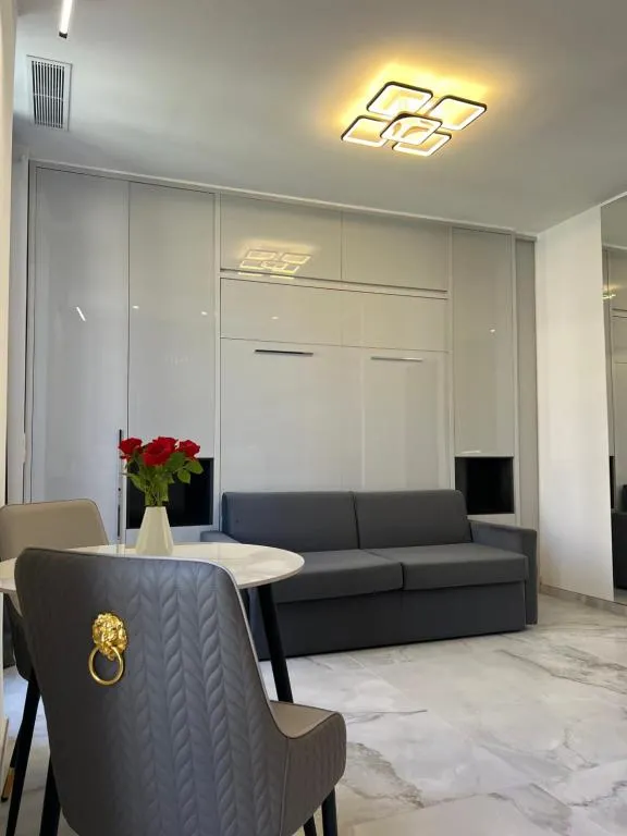 Grand Studio Luxe