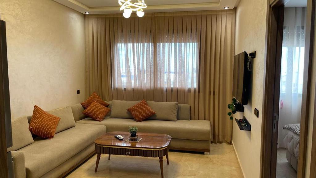 Et opholdsområde på Studio moderne avec parking ascenseur -Maarif Centre