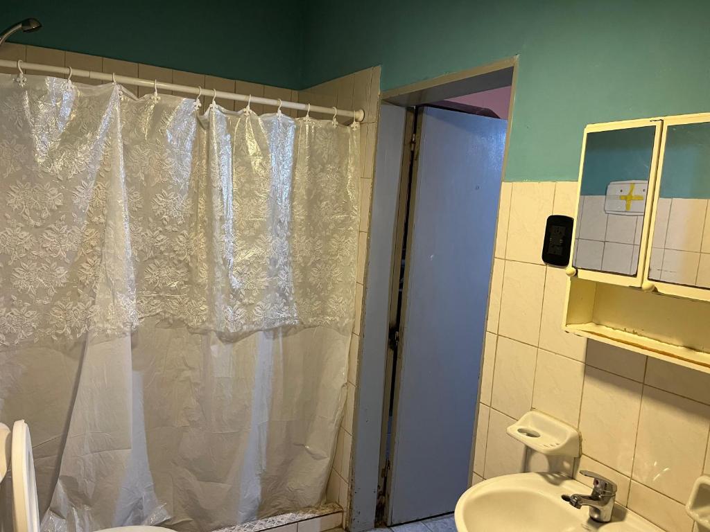 Et badeværelse på Departamento Aagaard Brandt