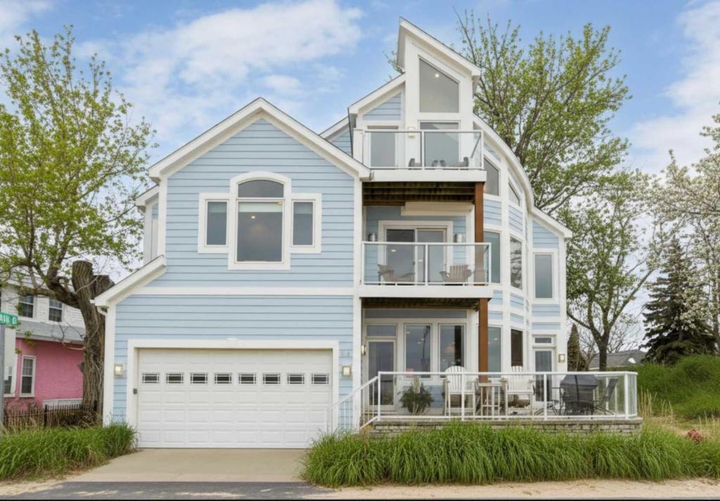 Budova, kde se prázdninový dům nachází