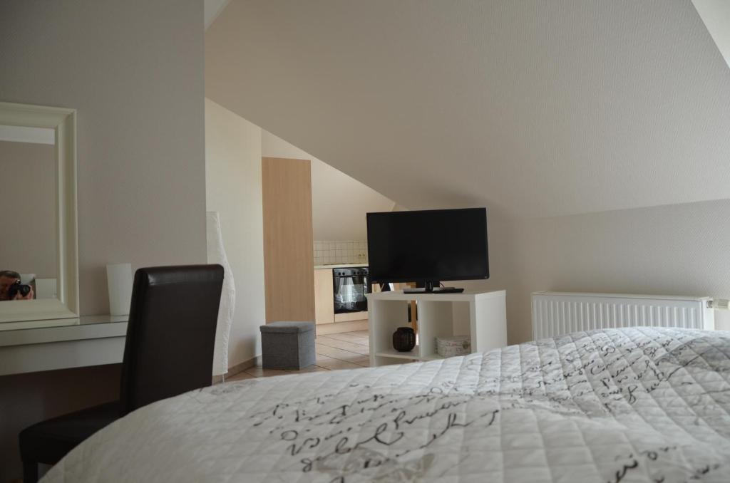 Gästehaus Alt Mehring - Standard Double Room
