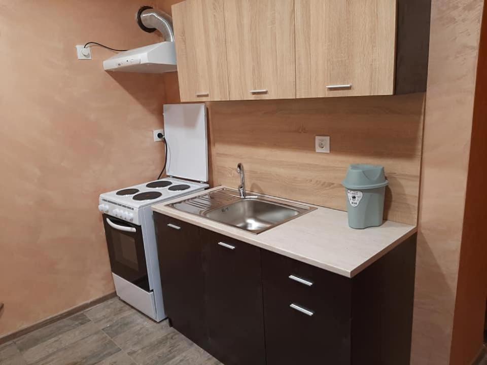 Køkken eller tekøkken på Квартири ЦЕНТРАЛ