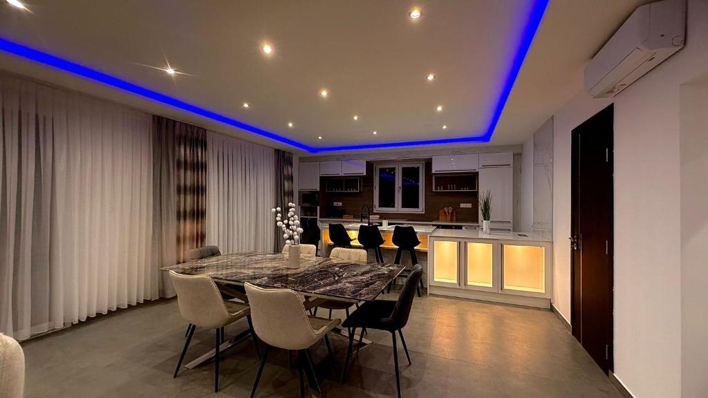 Et tv og/eller underholdning på Luxueux appartement T3