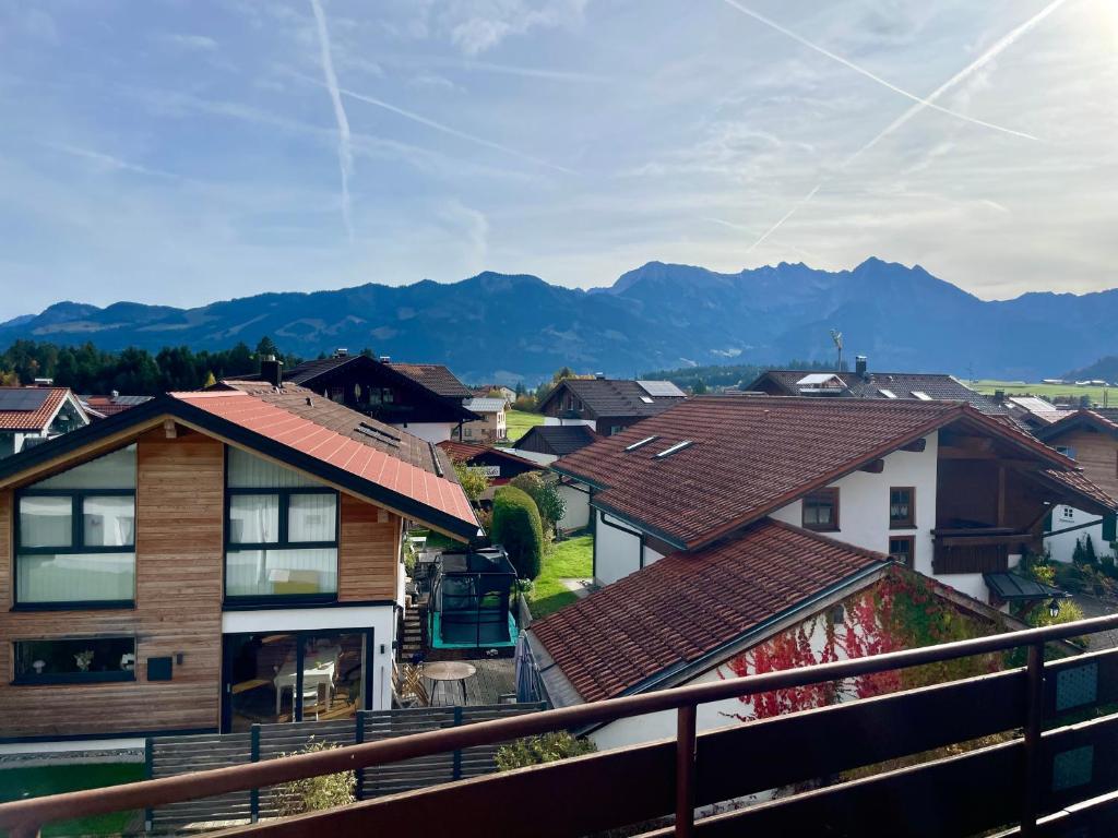 En generel udsigt til bjerge eller udsigt til bjerge taget fra lejligheden