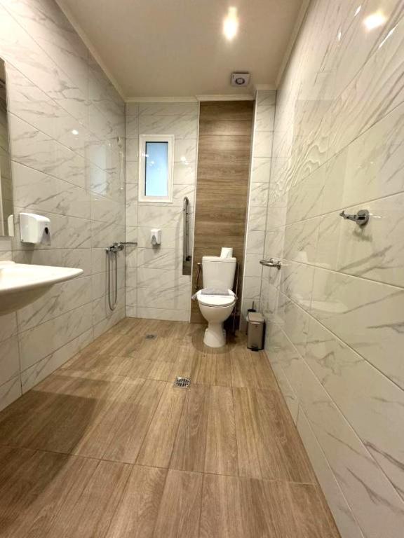 Olympus Diamond studios - 11