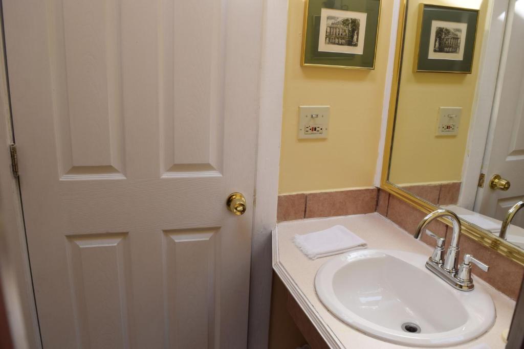 Point Breeze Guest House photo