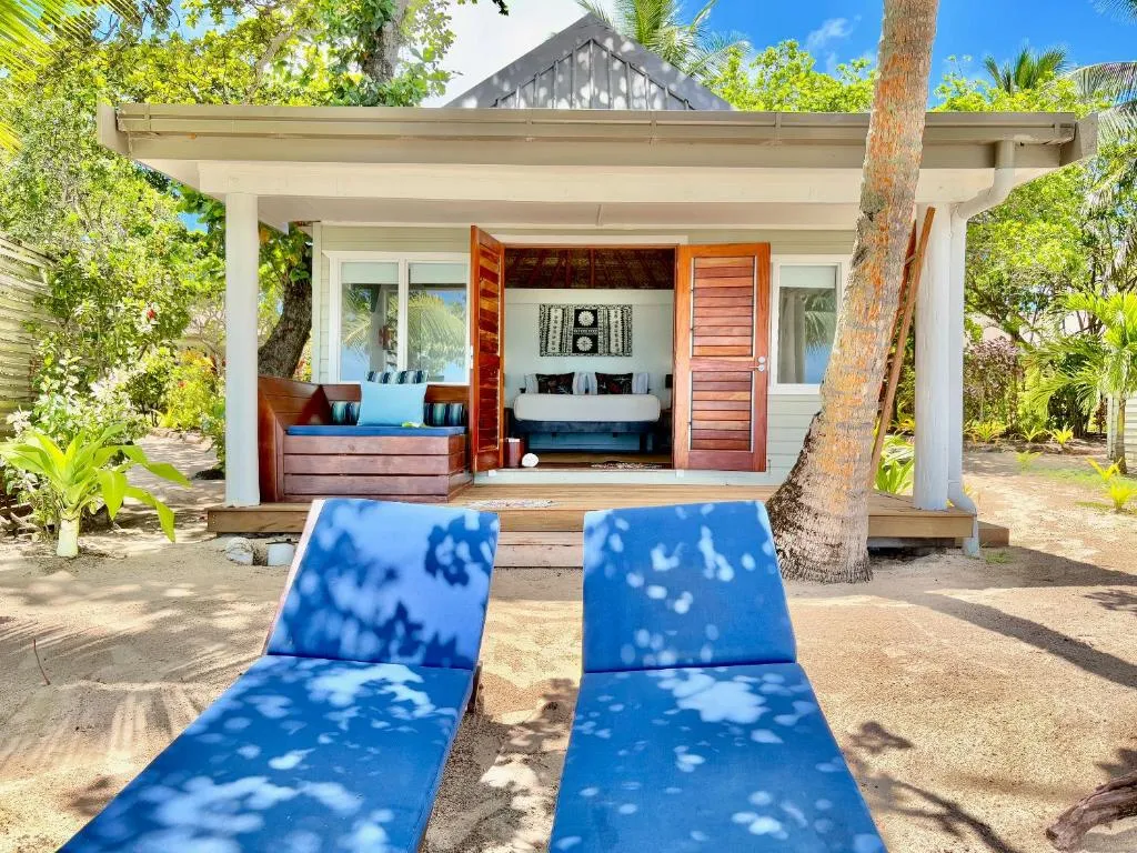 Villa - Beach Front
