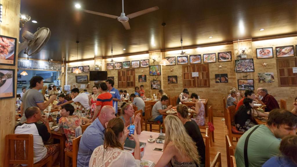 Kata Beachwalk Hotel and Bungalows - Resim 11