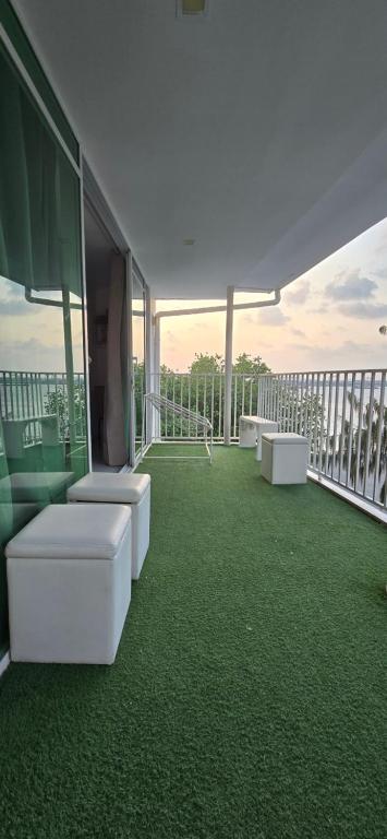 فضای داخلی Nala Host-Villi 1BR Apartment The Sunset Bliss در ماله - تصویر ۳