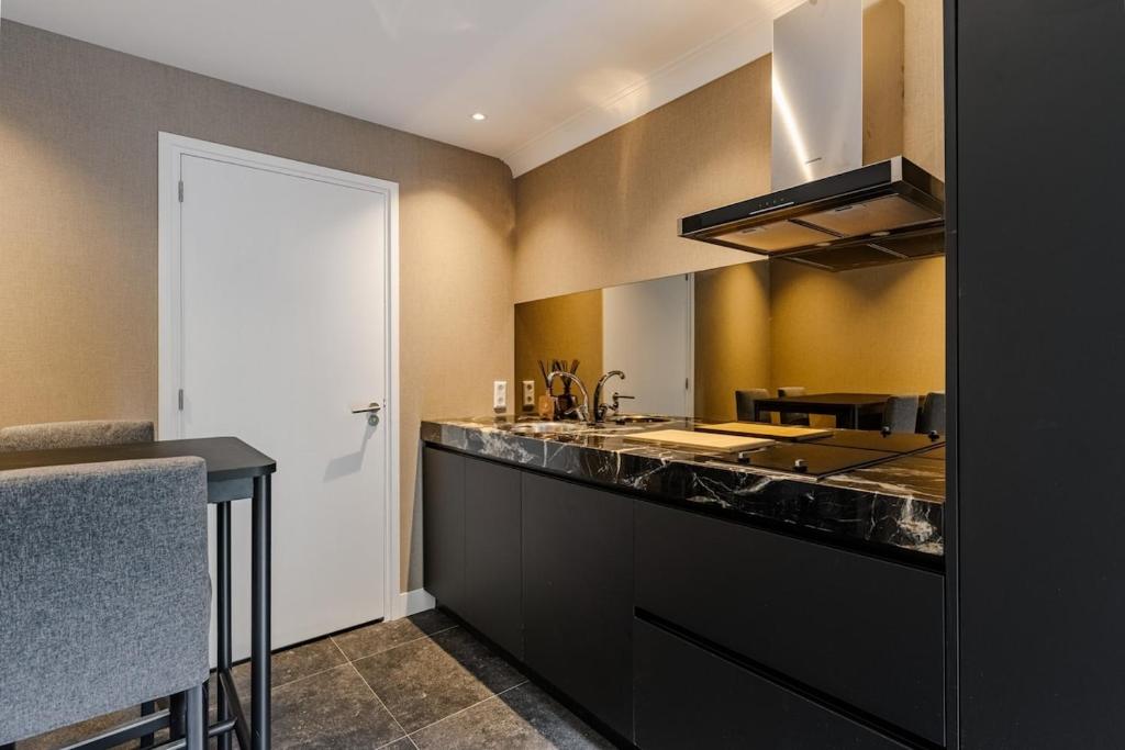 Køkken eller tekøkken på Stylish apartment near Amsterdam