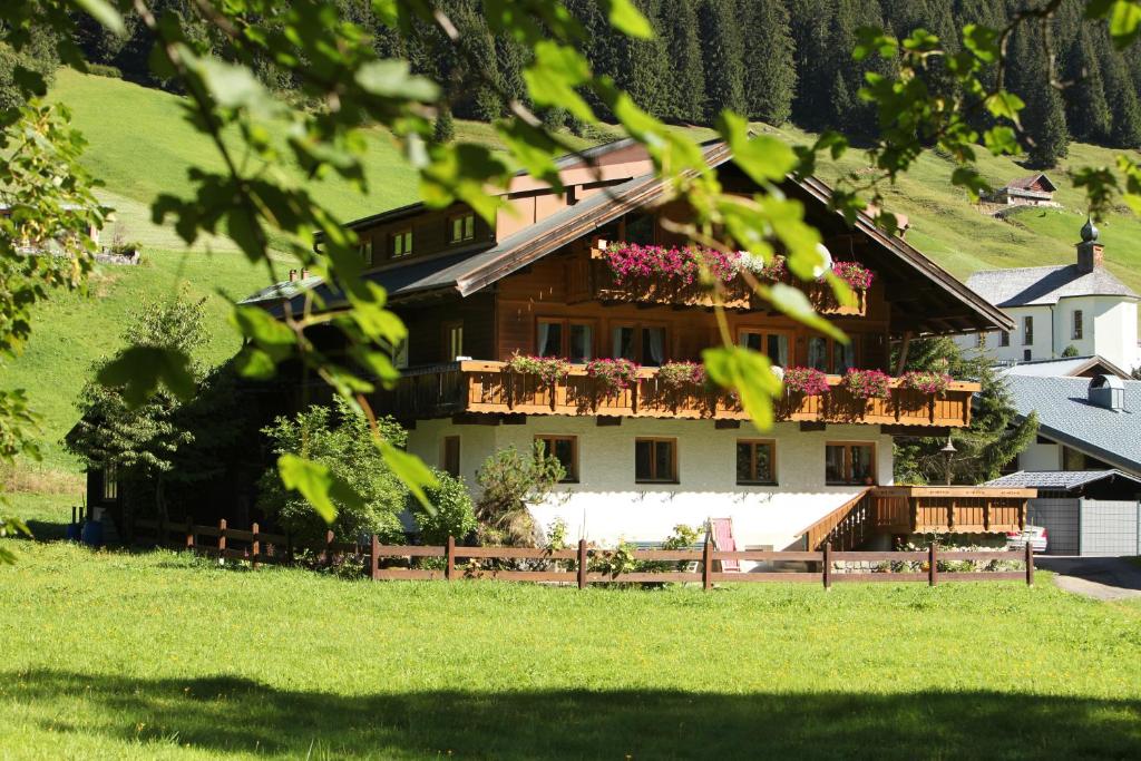 Budova, kde se bed and breakfast nachází