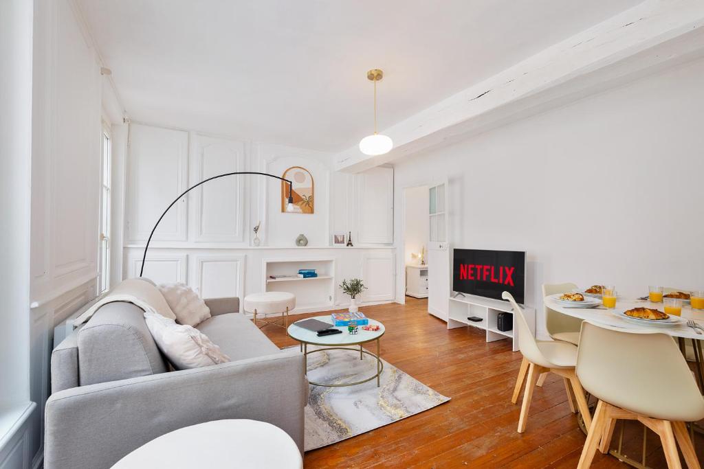 Et tv og/eller underholdning på Prestige Cathedral Renovated T3 Downtown