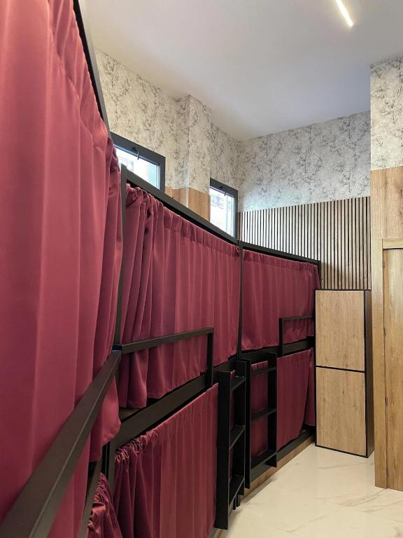 Senda Hostel Retiro - Atocha & Madrid Centro - Cama En Habitación Compartida Mixta De 8 Camas