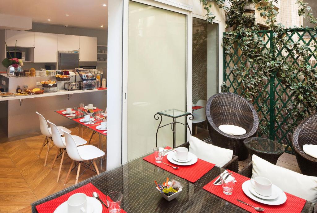 Le Relais du Marais - Resim 18