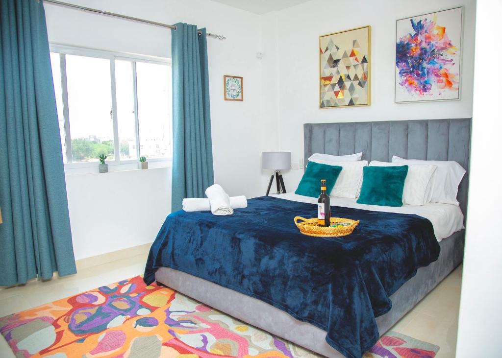 Serenity Haven 2BR-Pool Fast WiFi & AC with Netflix in Gated community