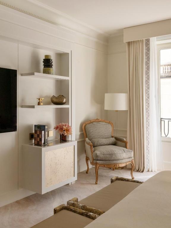 Four Seasons Hotel George V Paris - 3