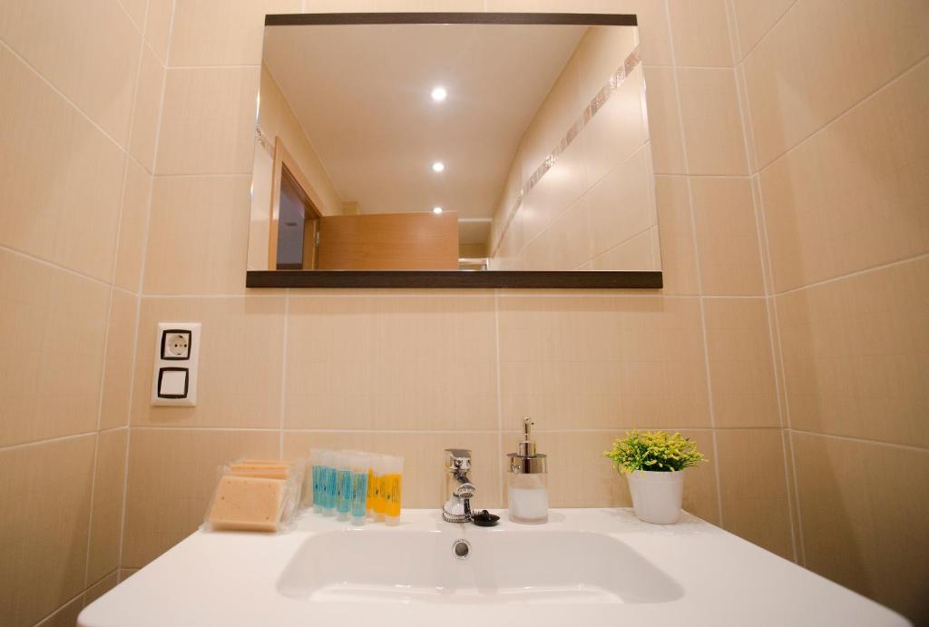Koupelna v ubytování Apartamentos Amaiur 2