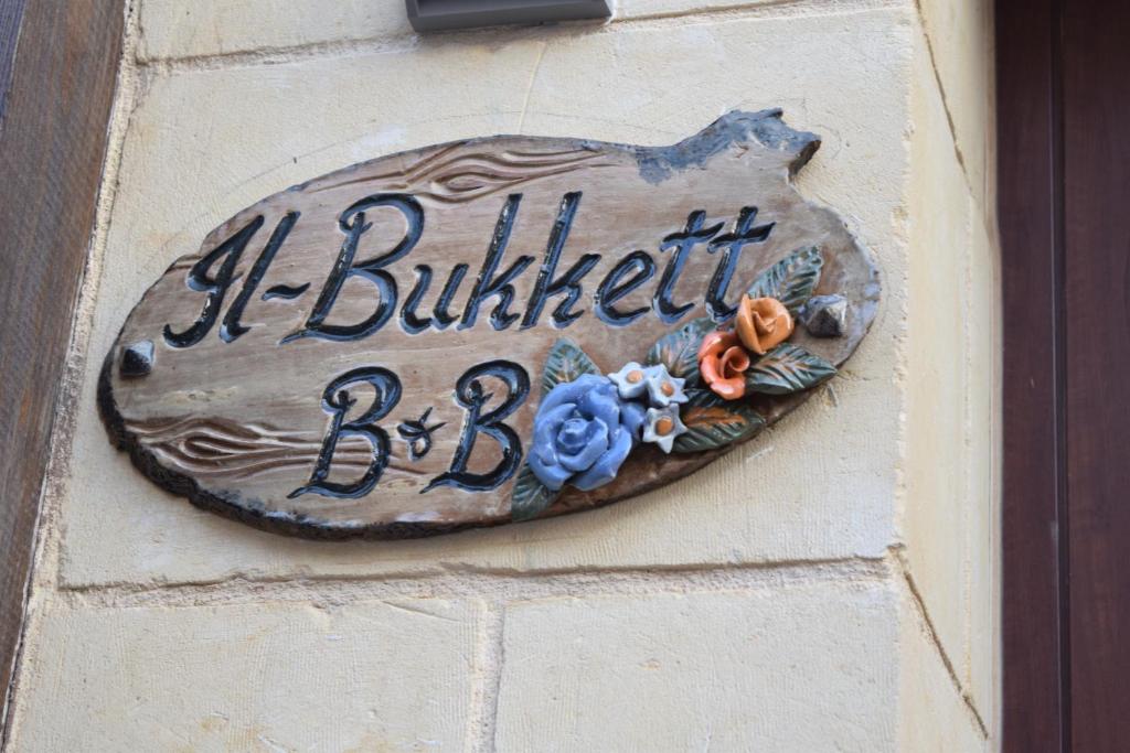 Certifikát, hodnocení, plakát nebo jiný dokument vystavený v ubytování Il-Bukkett B&B