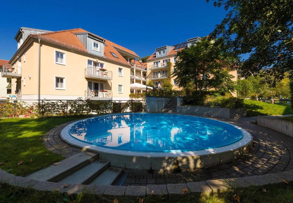 Bazén v ubytování Apparthotel Bad Schandau by STEIGER Hotels nebo v jeho okolí