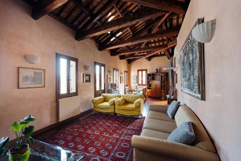 Casa Dei Pittori Venice Apartments