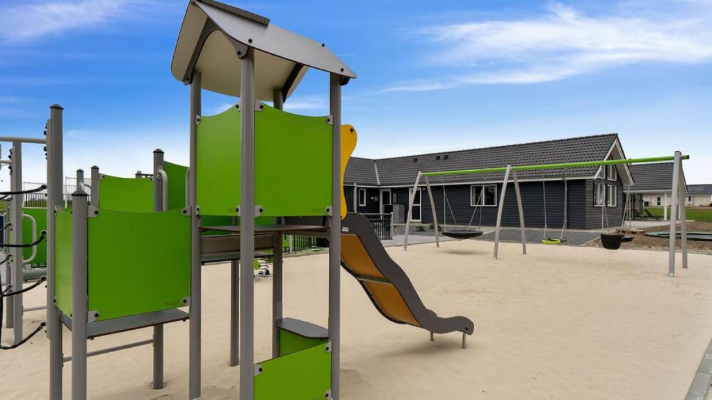 Billede fra billedgalleriet på Villavilla #429 - Hostrup Strand, Limfjorden i Vester Lem