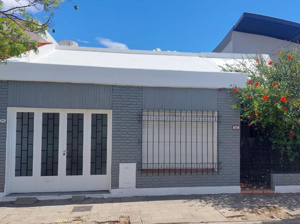 Budova, kde se prázdninový dům nachází