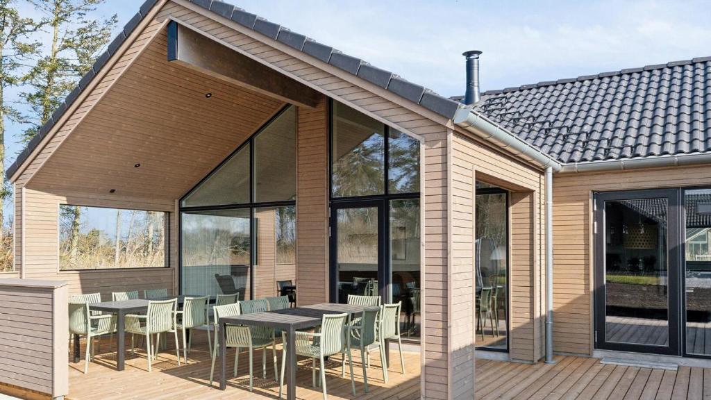 Tòa nhà nơi nhà nghỉ dưỡng tọa lạc