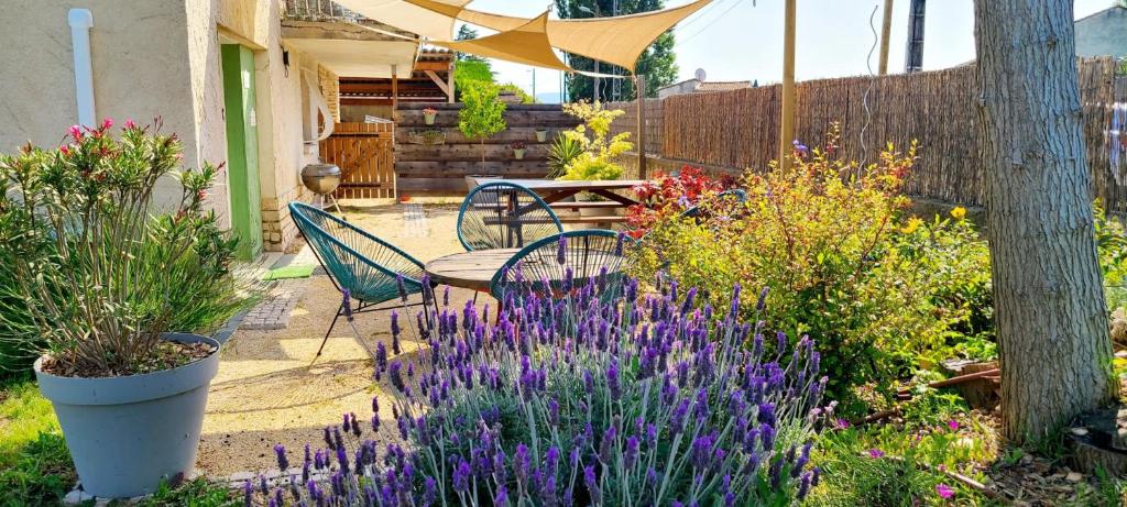 En have udenfor La Nicoline