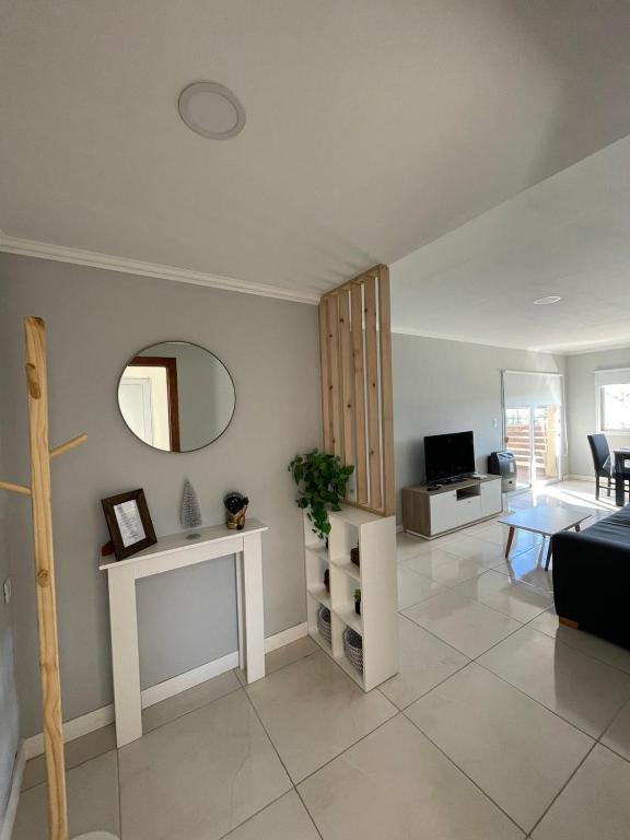 Et tv og/eller underholdning på Alsina Departmento