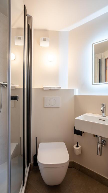 Kyriad ECO - Suresnes - La Defense - Standard Queen Room