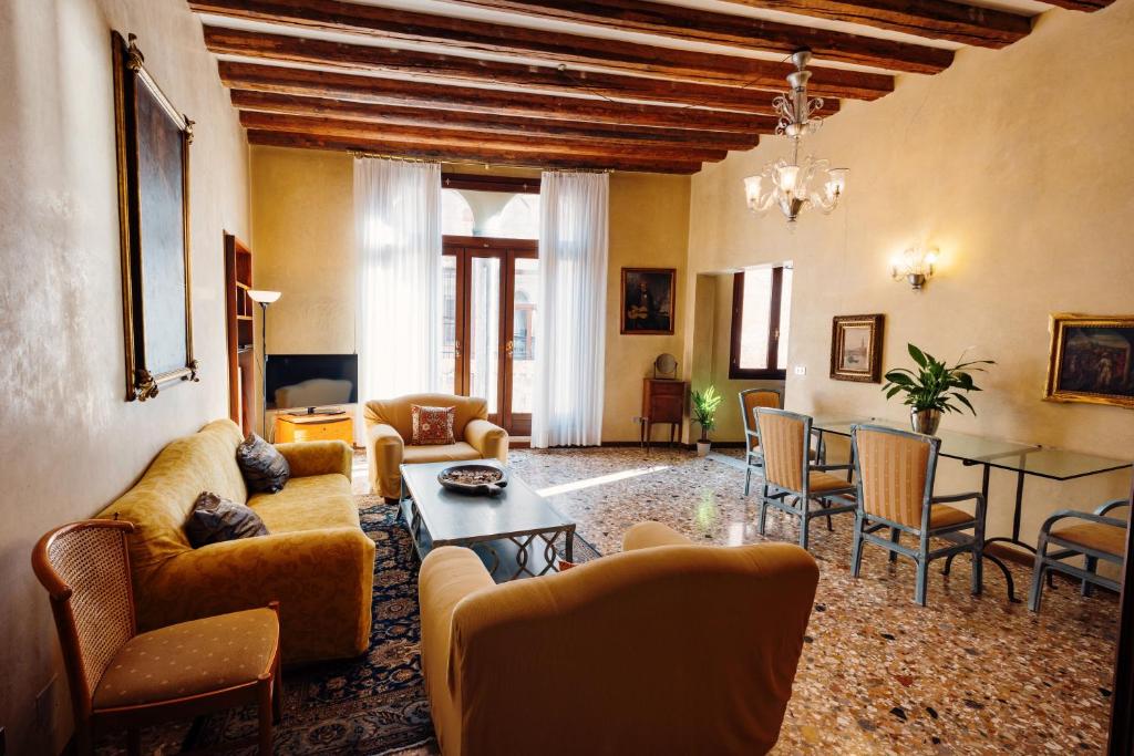 Casa Dei Pittori Venice Apartments - 2