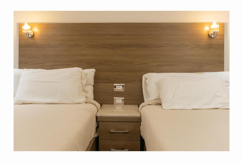 Hassan Pyramids Hotel&Rooftop - 1