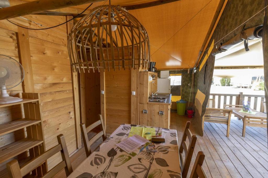 Camping Village Lago Maggiore, Dormelletto (updated prices 2026)