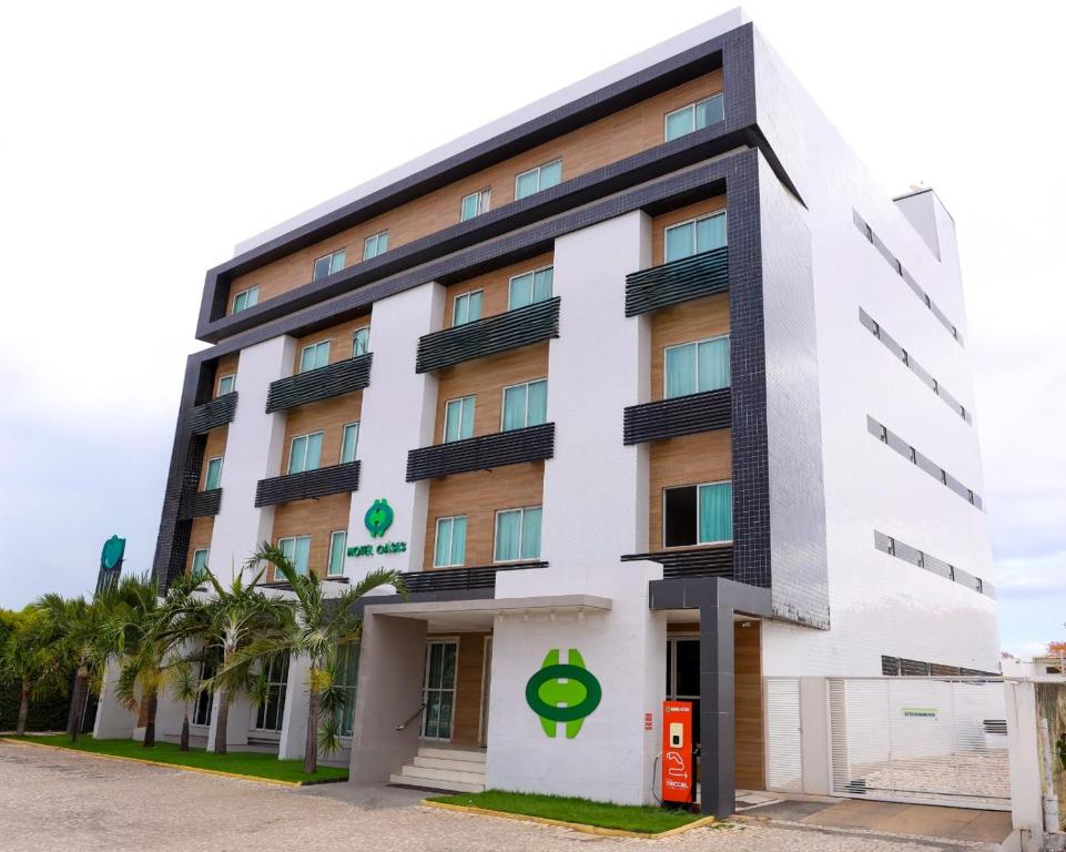 a rendering of the front of the hotel at Oasis Hotel in Cajazeiras