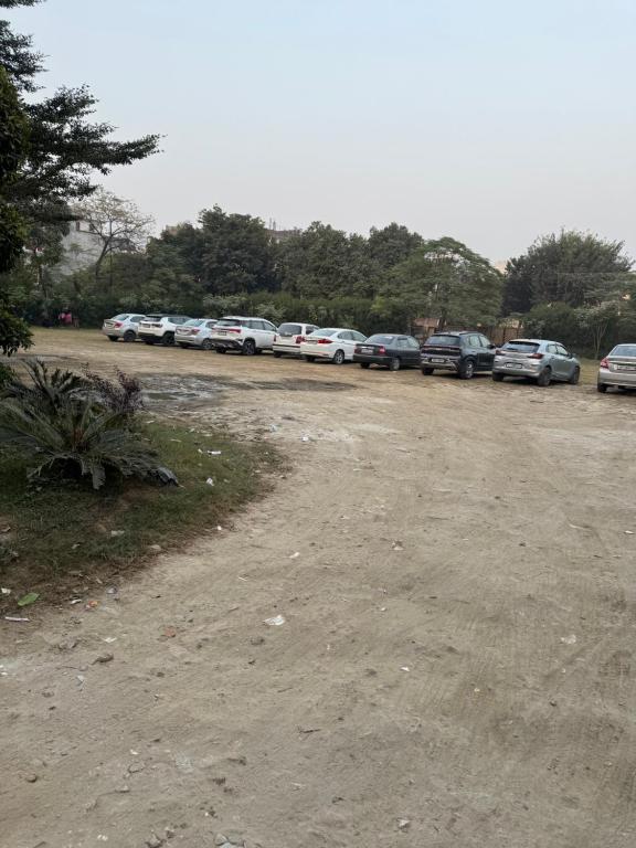 Ảnh trong thư viện ảnh của Amaatra suits ở Ghaziabad