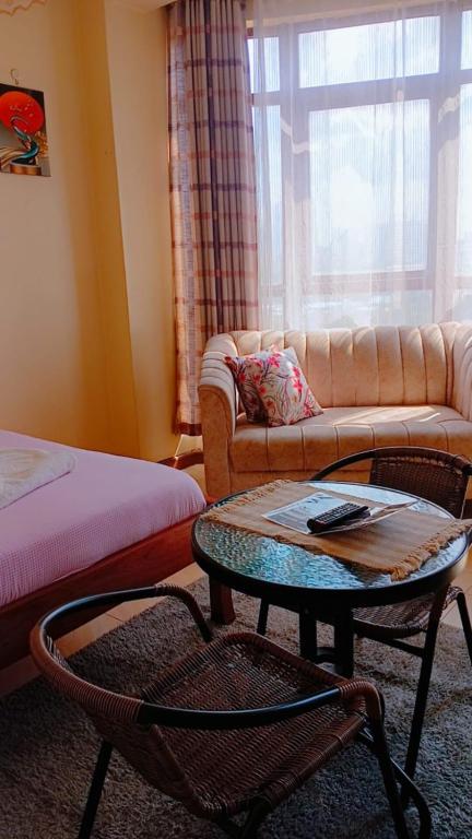 Khu vực ghế ngồi tại Maggie suites