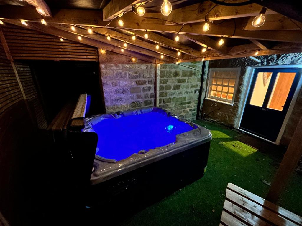 Tilly's Cosy Cottage Retreats - Viaduct Cottage 2