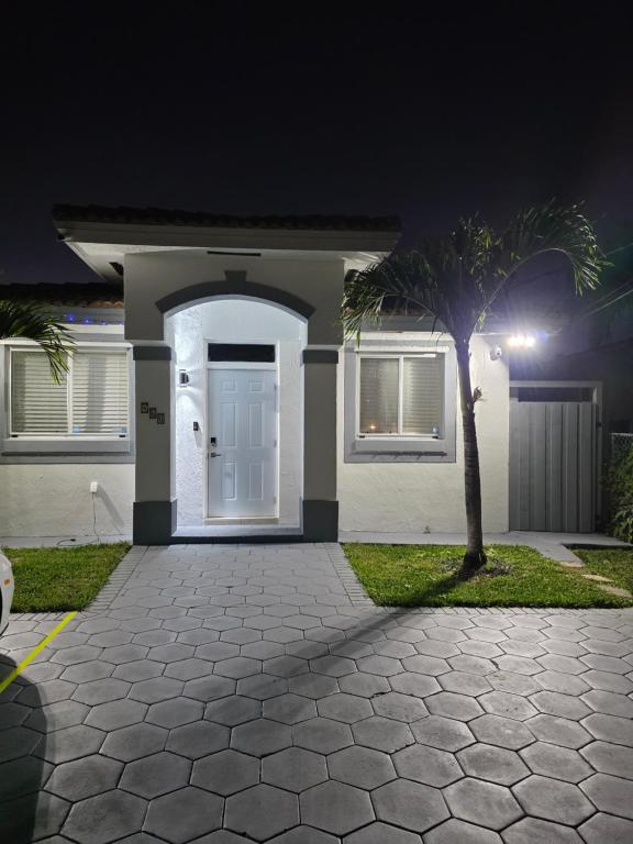 Alex House photo