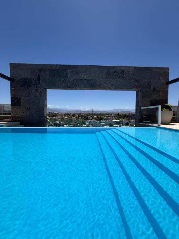 Swimmingpoolen hos eller tæt på Moderno departamento, pileta, parrilla, gimnasio EXCELENTE UBICACIÓN