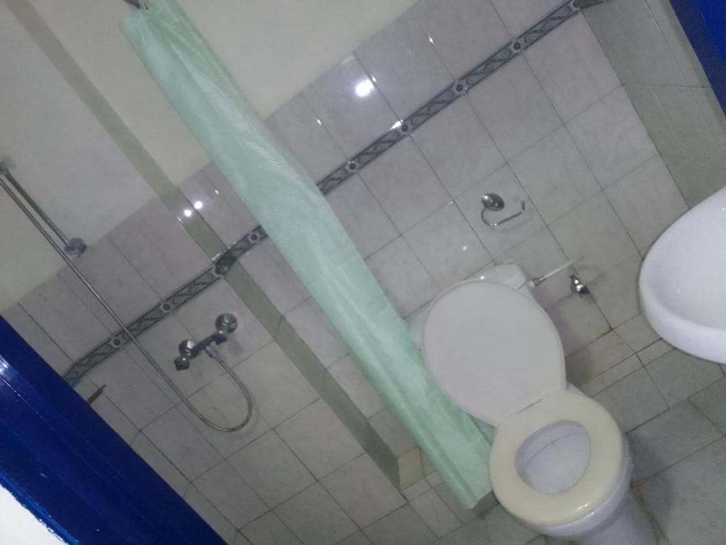 Phòng tắm tại Goldenwesthotelcasino