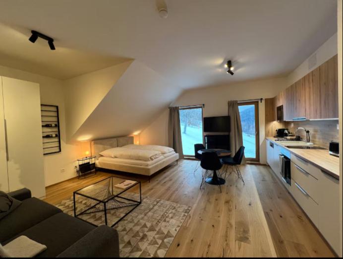 Golden Ridge Apartments - 16