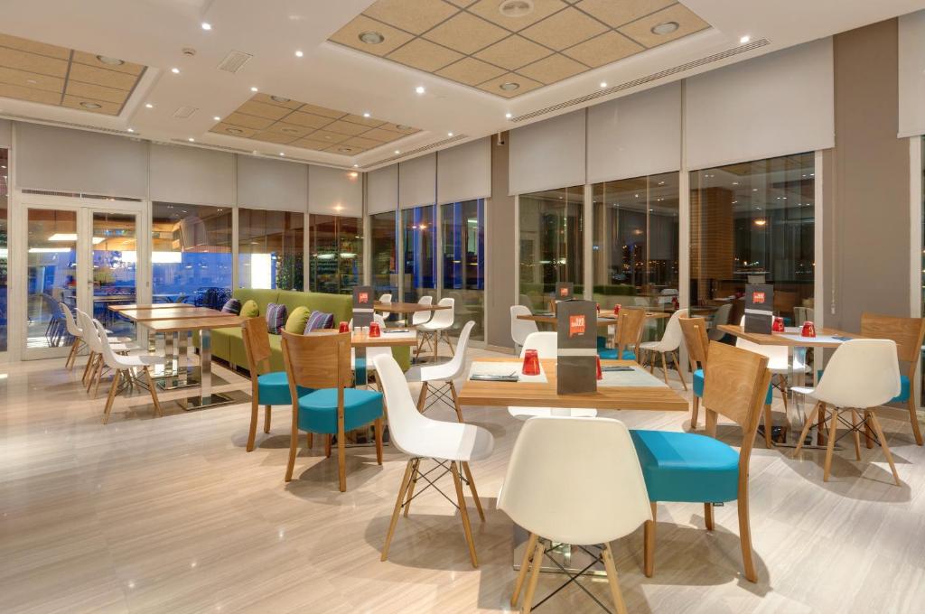 Hotel Madrid Chamartín, Affiliated by Meliá - Resim 21