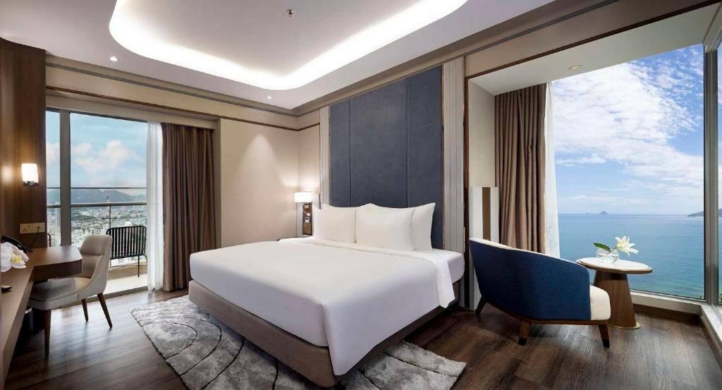 Studio Có Giường Cỡ King