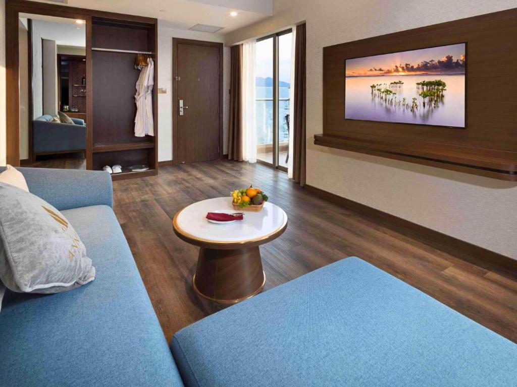 Suite Nhìn Ra Thành Phố