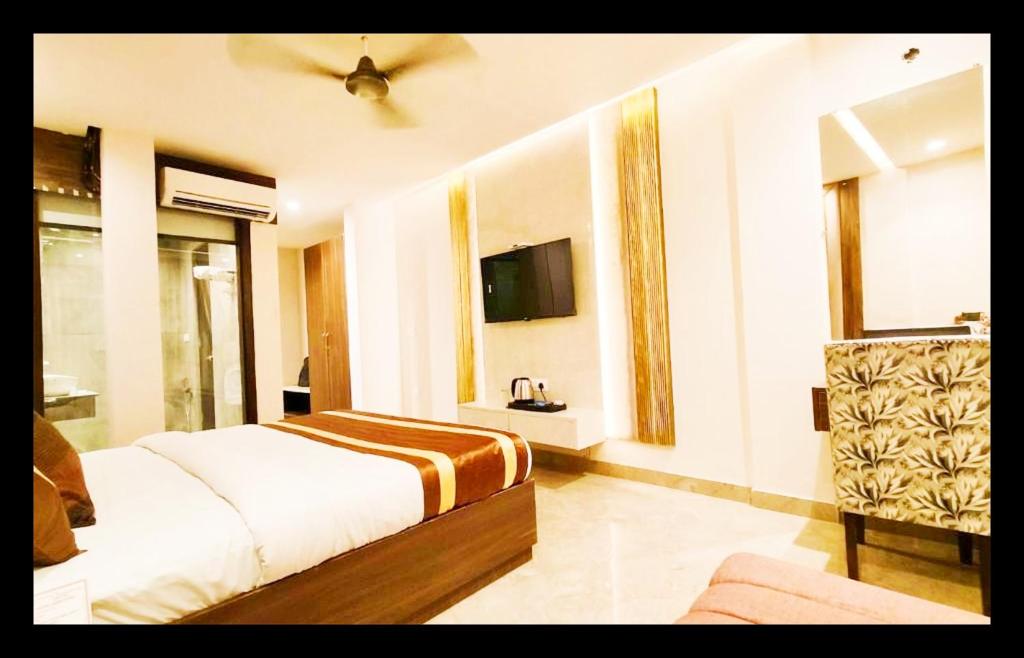 Et tv og/eller underholdning på The CJ Inter National