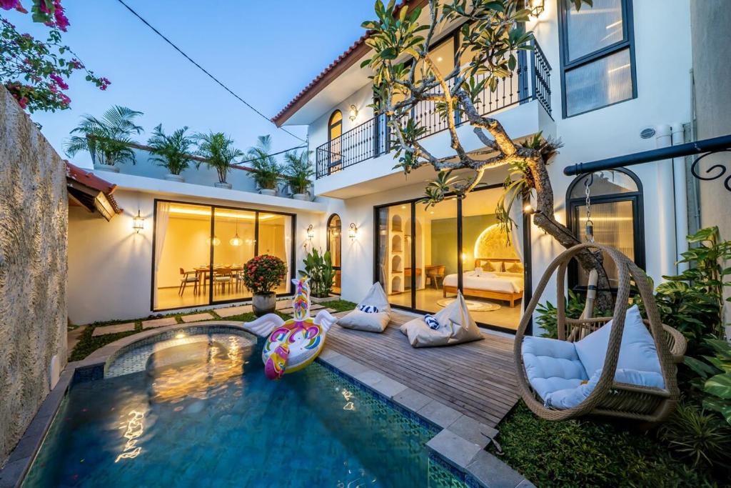 Villa de Britto A by Unicorn Villas Bali, Kerobokan (preços atualizados ...