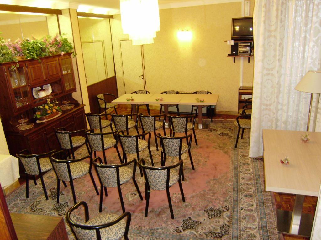 Restaurace v ubytování Hotel Italia City Center