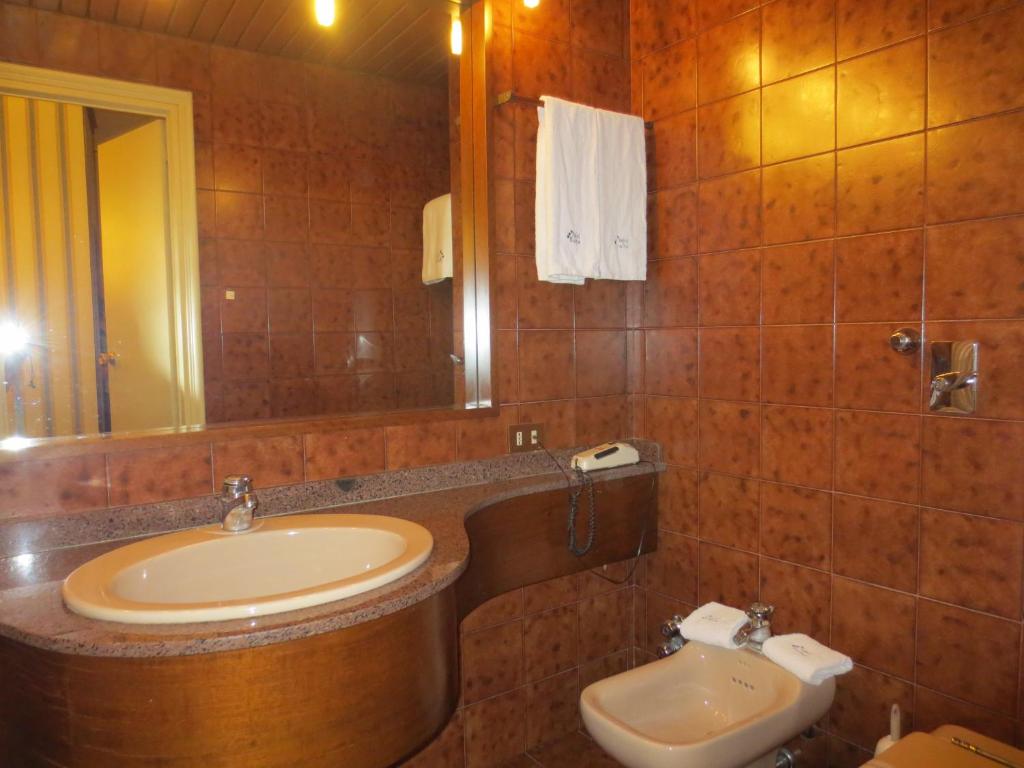 Koupelna v ubytování Hotel Italia City Center