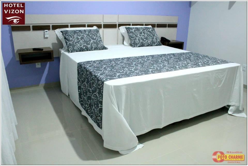  Hotel e Locadora Vizon