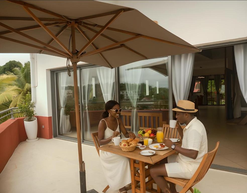 Đồ ăn tại/gần căn hộ